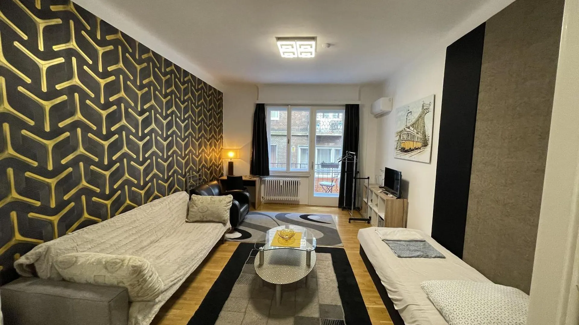 Asboth Central Apartment بودابست المجر